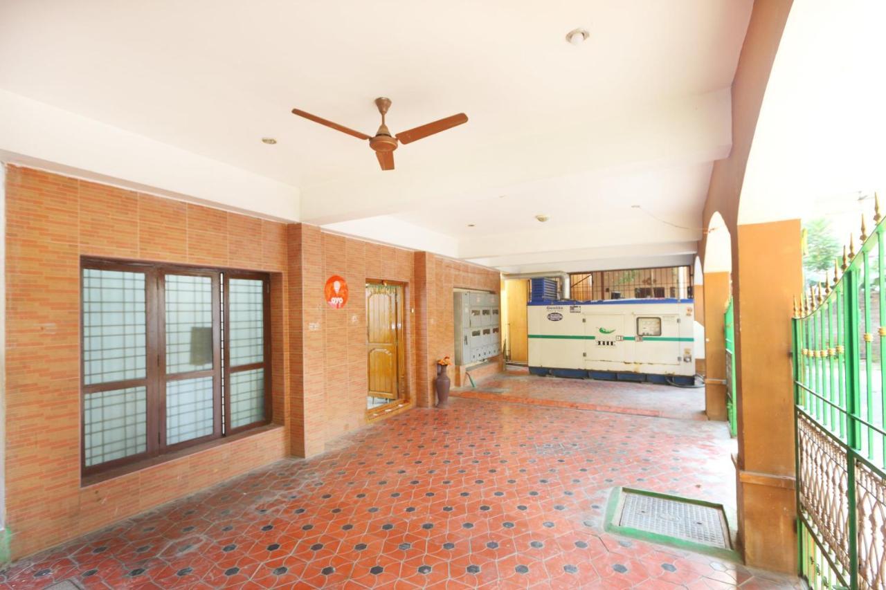 Oyo 11736 Venkateswara Vilasam Puducherry Eksteriør billede